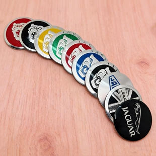 4个价 个性改装捷豹轮毂盖金属标志贴片56/60/65mm车轮胎盖贴