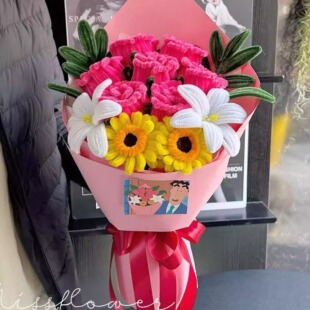 广志送给美伢的花束爱蜡笔小新同款仿真生日纪念日礼物惊喜送女友