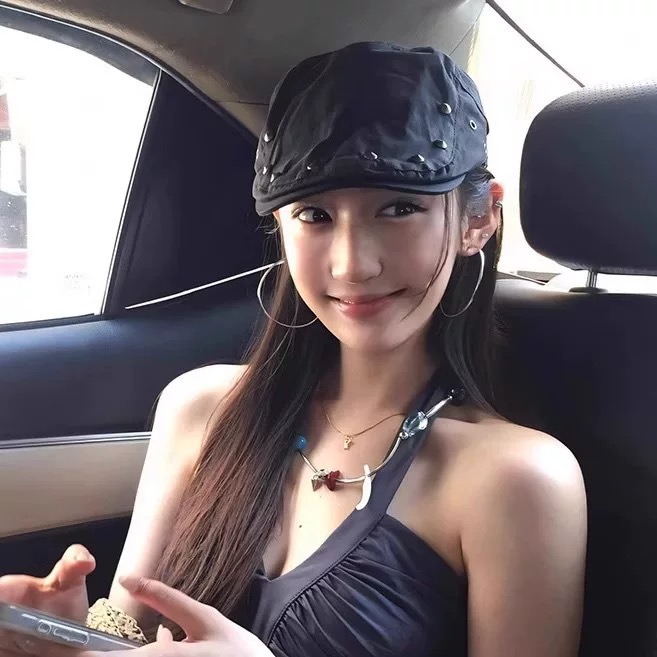黑色复古朋克铆钉前进帽女夏薄款