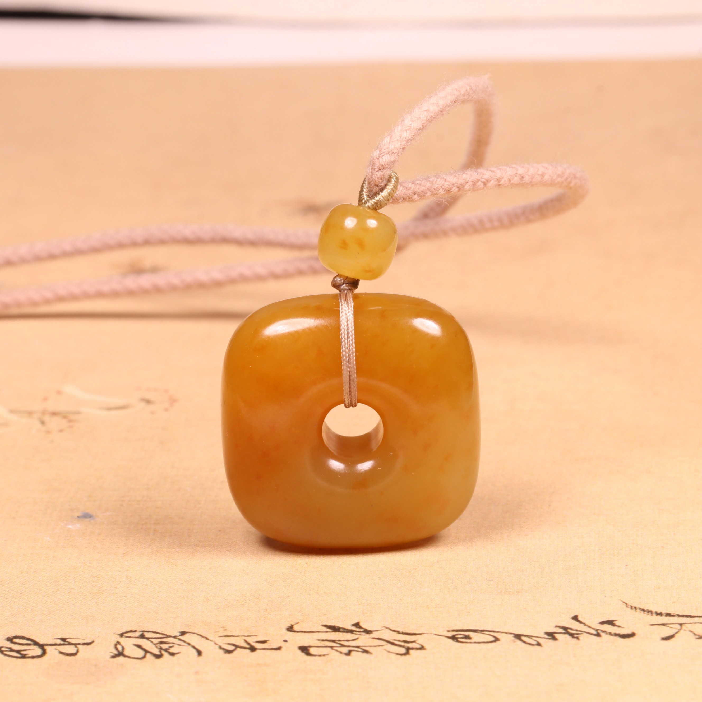 苏工天然和田玉平安扣吊坠挂件男女黄玉平安项链饰品面包圈,珠宝/钻石/翡翠,颈饰,淘宝优惠券,粉丝福利购,淘宝优惠卷