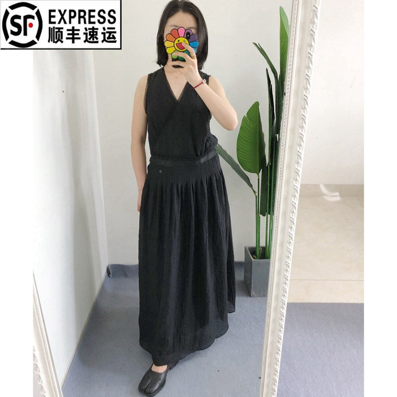 折 S1M1 买手店MD 轻盈材质 交叉V领黑色无袖连衣裙长裙百褶裙