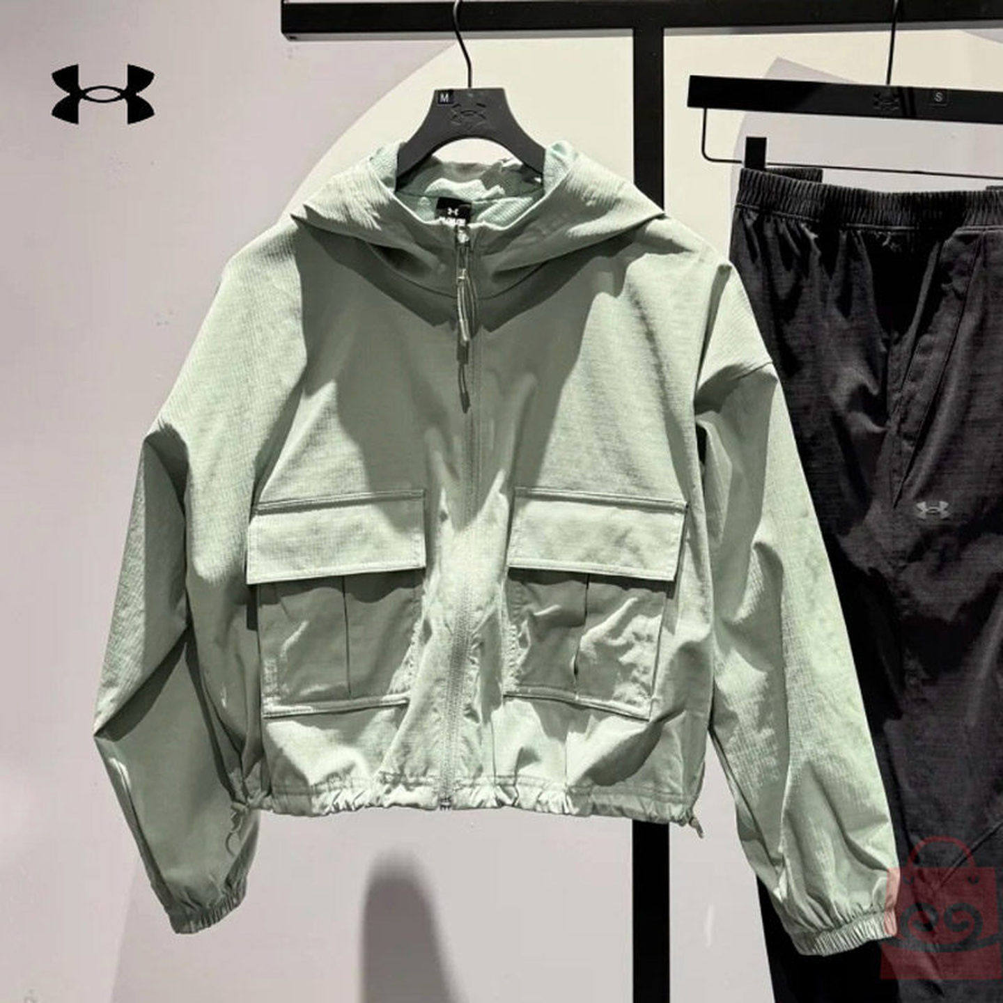 安德玛UA外套女子春秋款Unstoppable自在系列连帽运动夹克6005502