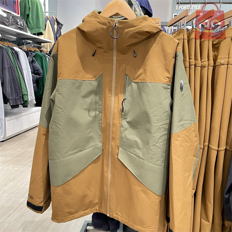 安德玛UA男士运动三合一冲锋衣