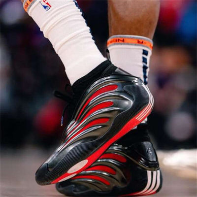 阿迪达斯HardenVol.9篮球鞋