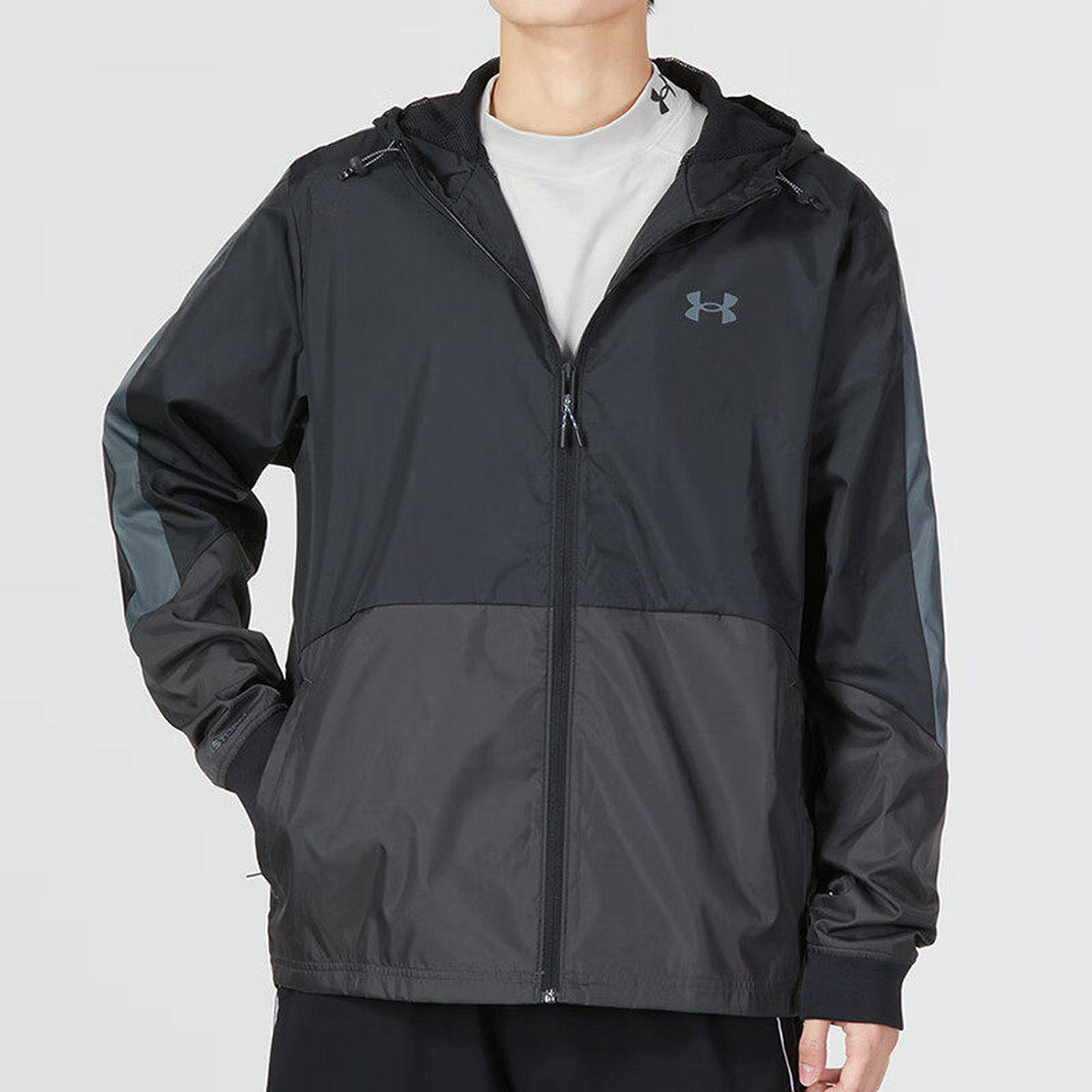 安德玛UA男子春季款健身训练运动服梭织防风连帽夹克外套 1373821,运动服/休闲服装,运动茄克/外套,淘宝优惠券,粉丝福利购,淘宝优惠卷