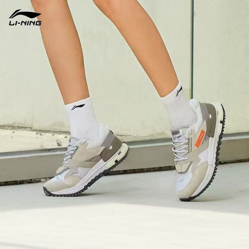 李宁休闲鞋子春秋季001匠心女鞋时尚运动鞋低帮轻便老爹鞋AZGS078