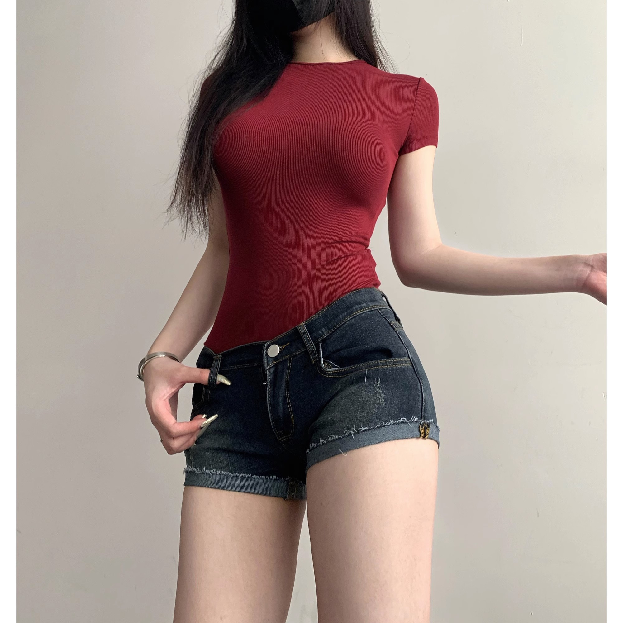 翻边设计感低腰复古蓝牛仔超短裤女夏季新款辣妹弹力包臀修身热裤