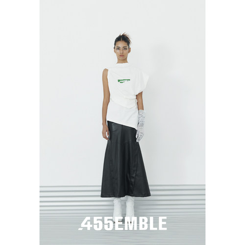 455EMBLE露背链条性感无袖T恤女