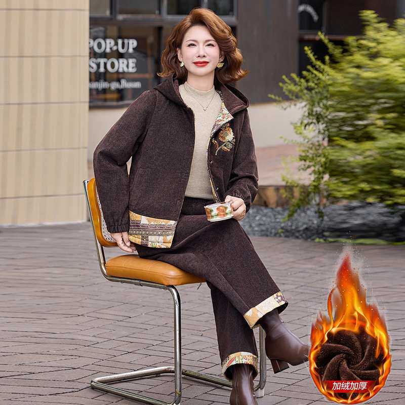 官方正品今年流行的妈妈秋装新中式套装中老年女装冬装加绒加厚国