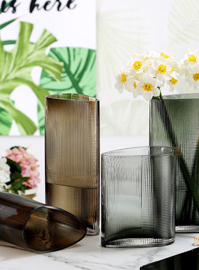 现代玻璃花瓶跳舞兰彩色浮雕三角形插花瓶家居满天星软装饰艺术