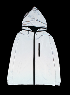 薄款潮流拼色反光连帽外套Trendy color-block reflective jacket