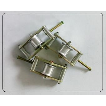 刻字机皮带紧松轮 笔式绘图仪皮带张紧轮 割字机条幅机皮带紧松轮图片