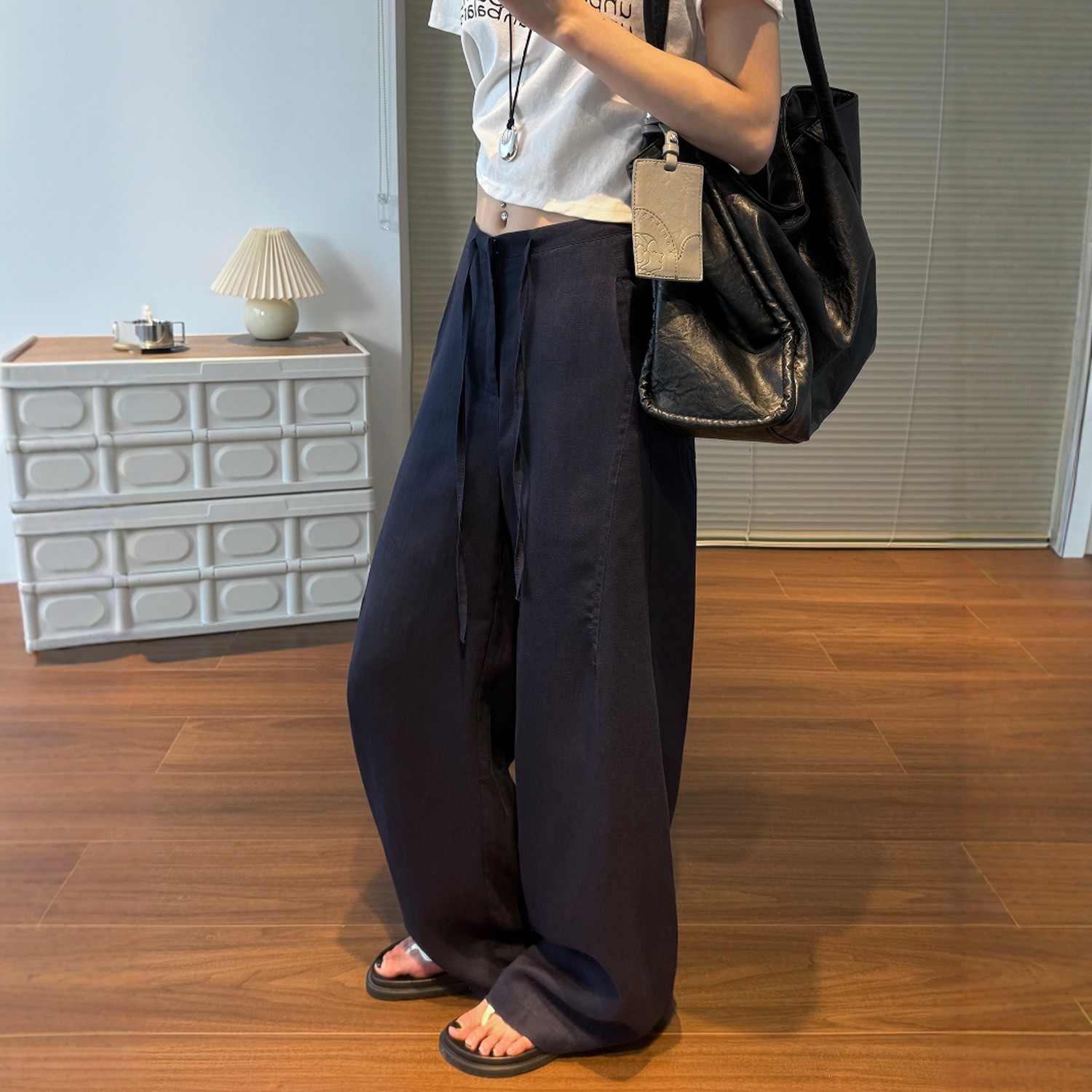藏青色天丝亚麻凉感阔腿裤女夏薄款垂感老钱风裤子棉麻休闲直筒裤