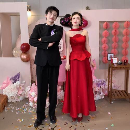 新中式敬酒服新娘结婚抹胸气质轻奢晨袍订婚红色出门答谢宴礼服裙