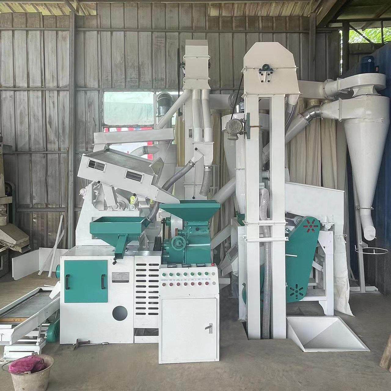 新型农业合作社成套无尘碾米机低噪音组合脱壳机小型农庄碾米机