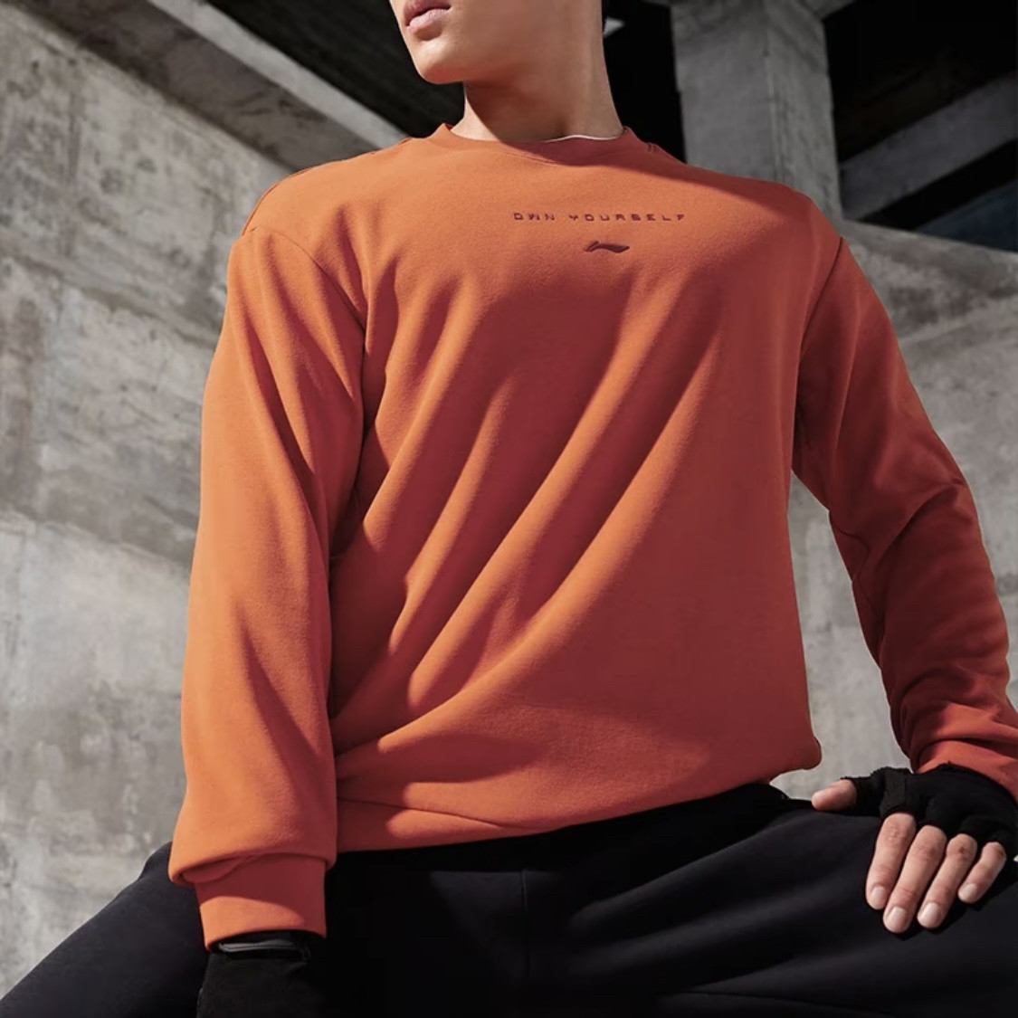 LiNing李宁 健身系列 纯色加绒保暖套头卫衣男款茶红色 AWDT789-8,运动服/休闲服装,运动卫衣/套头衫,淘宝优惠券,粉丝福利购,淘宝优惠卷