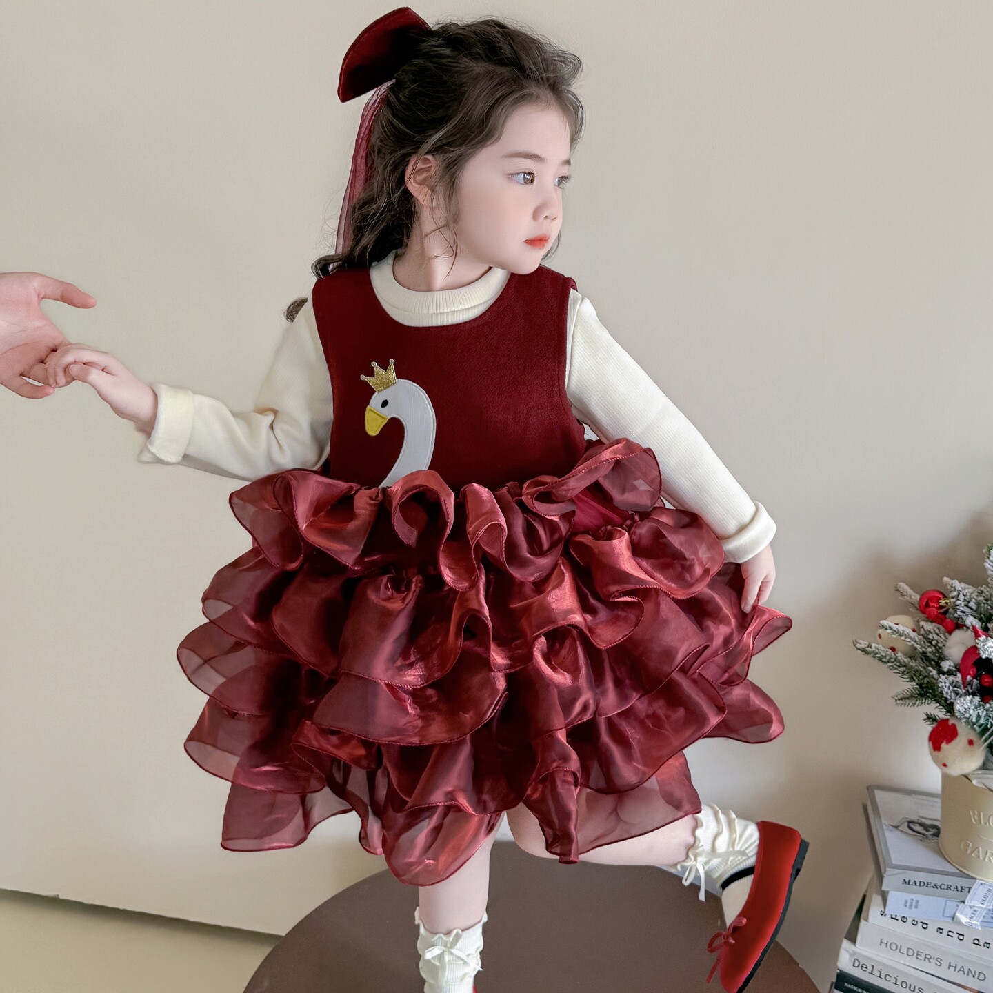 送头纱！女童天鹅礼服纱裙两件套