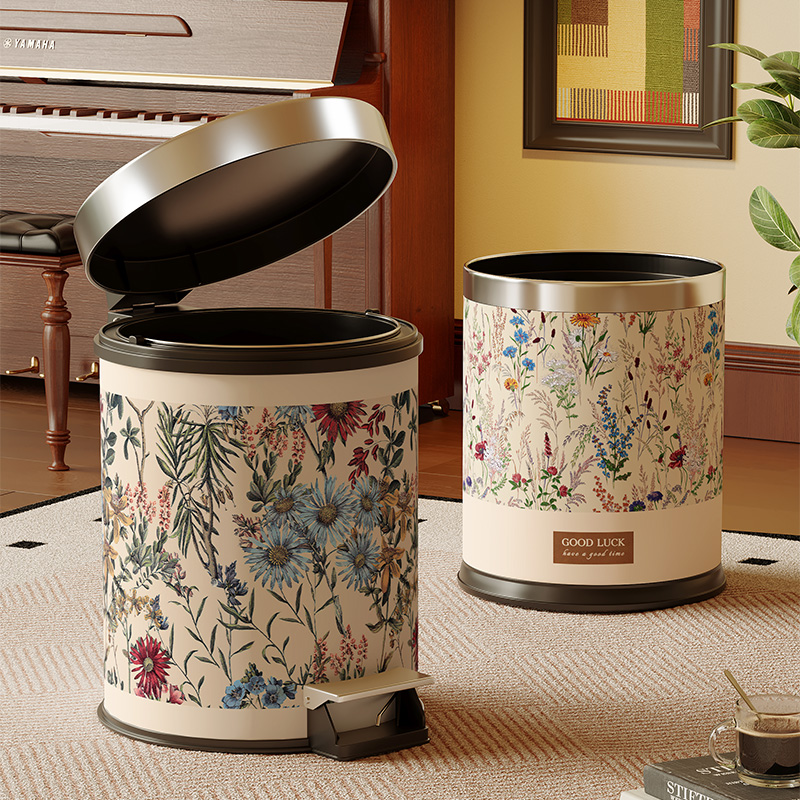 美式轻奢复古客厅垃圾桶卧室脚踏带盖垃圾桶高颜值家用2025新款