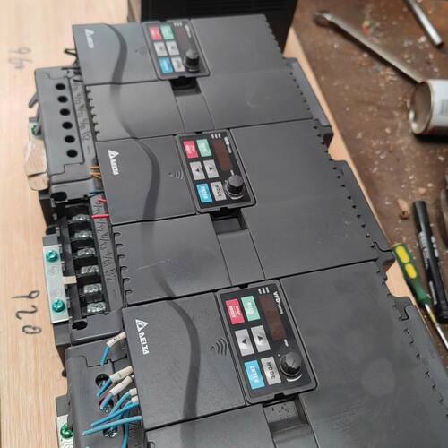 台达变频器 VFD055E43A 5.5KW 380V