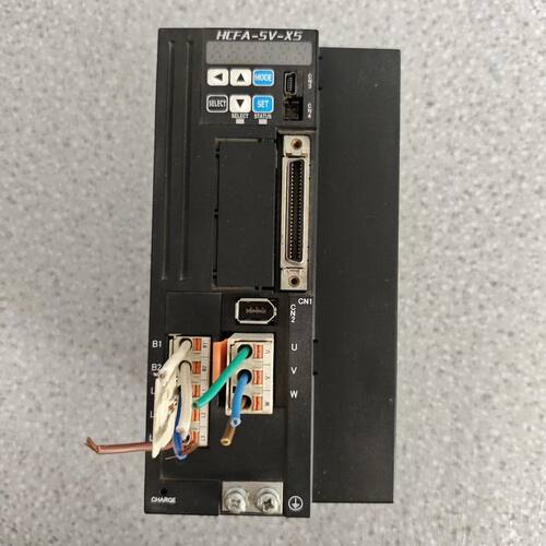 X5DA100A-11禾川伺服驱动器1kw功能包好  成色如
