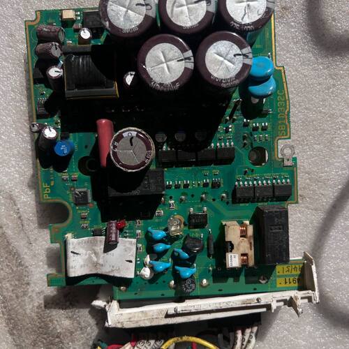模块 7MBR30SA060-50.带主板 80