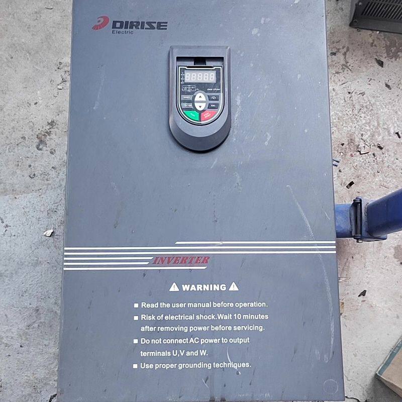 拆机德瑞斯变频器D800-G4T0370P4T0450重图片