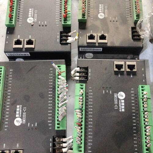 拆机雷赛EM32DX-C1