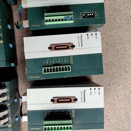PLC AFPX-EFR0+ Fp0-A21 A04V
