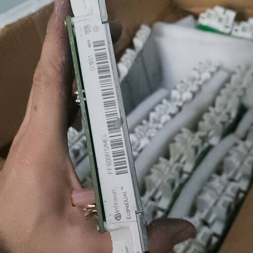 新机99新ff600r12me4永磁同步电机现拆现货400