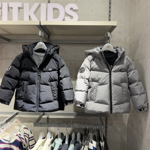 NB童装冬季短款男女童羽绒服