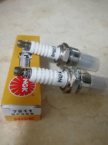 通用柴油汽油发电机抽水泵原装进口NGK火花塞BPR6ES F6TC火嘴火咀