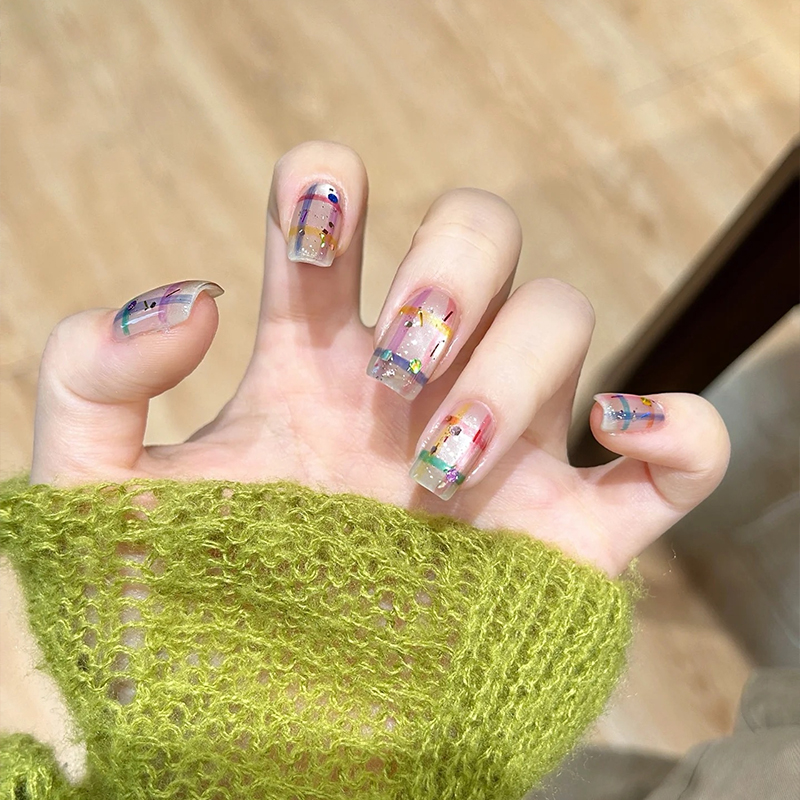 手绘少女心彩虹格纹亮片猫眼美甲