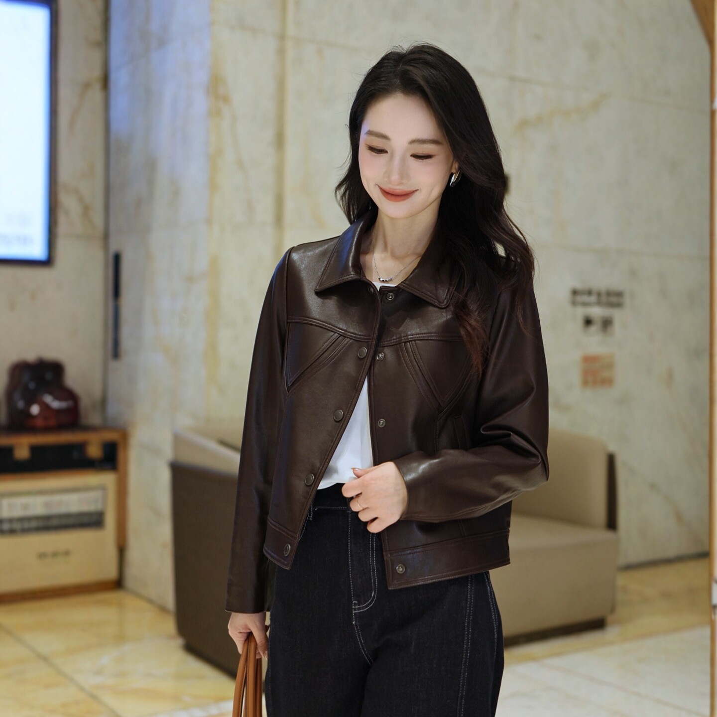 2025秋冬季新款真皮皮衣女装短款小个子海宁植鞣绵羊皮夹克外套