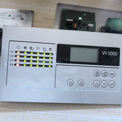 议价克莱门特控制器PGD1CV0C1W3000PGD1CV0C2