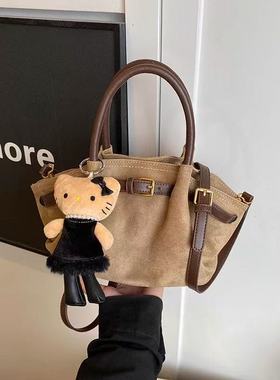 UK秋冬超火小众麂皮绒包包女2025新款百搭斜挎包时尚手提包小拎包