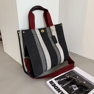 2025夏季新款单肩手提帆布女包韩版时尚潮流休闲百搭大容量托特包