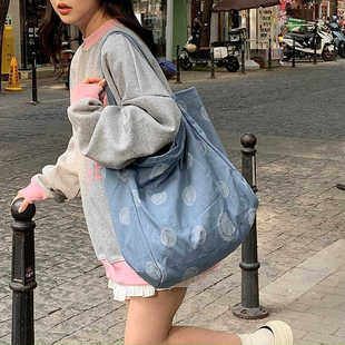 牛仔帆布包包女式2025新款潮时尚休闲托特包韩版大容量单肩通勤包
