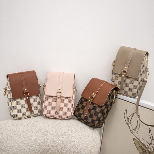 格纹手机包2026women handbag个性洋气单肩女士包学生斜挎小包ins