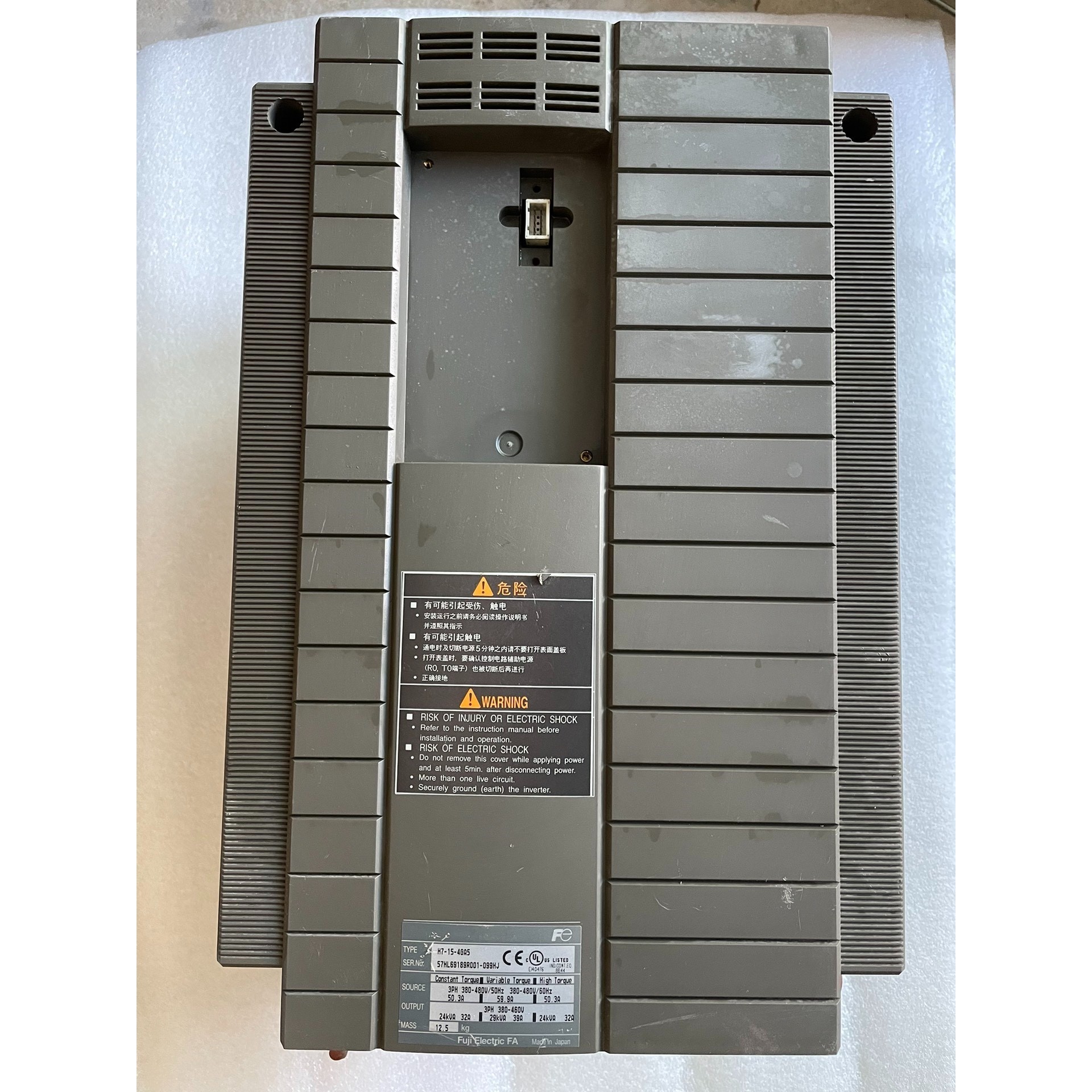 日立电梯变频器H7-15-4GA5实物图现货议价产品