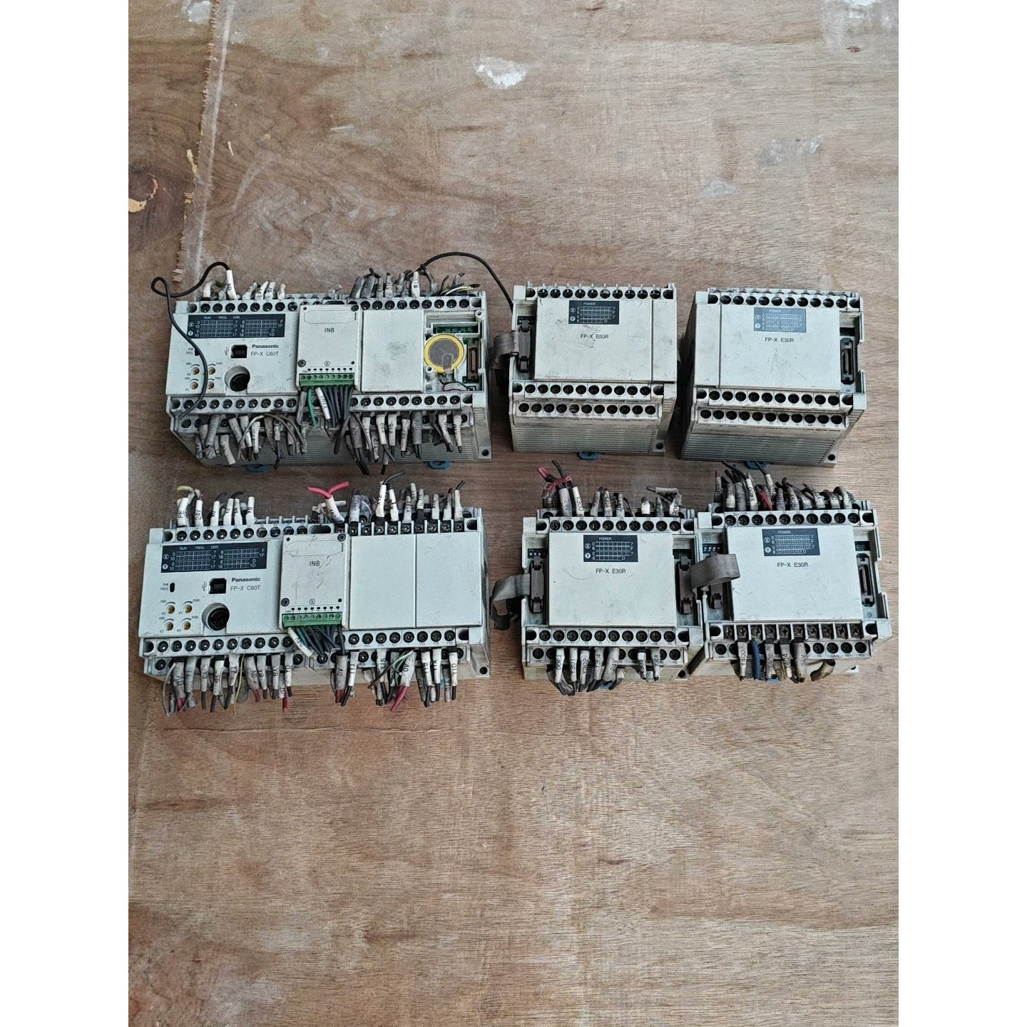 plc AFPX-C60T两个?AFPX-E30R扩展模议价产品