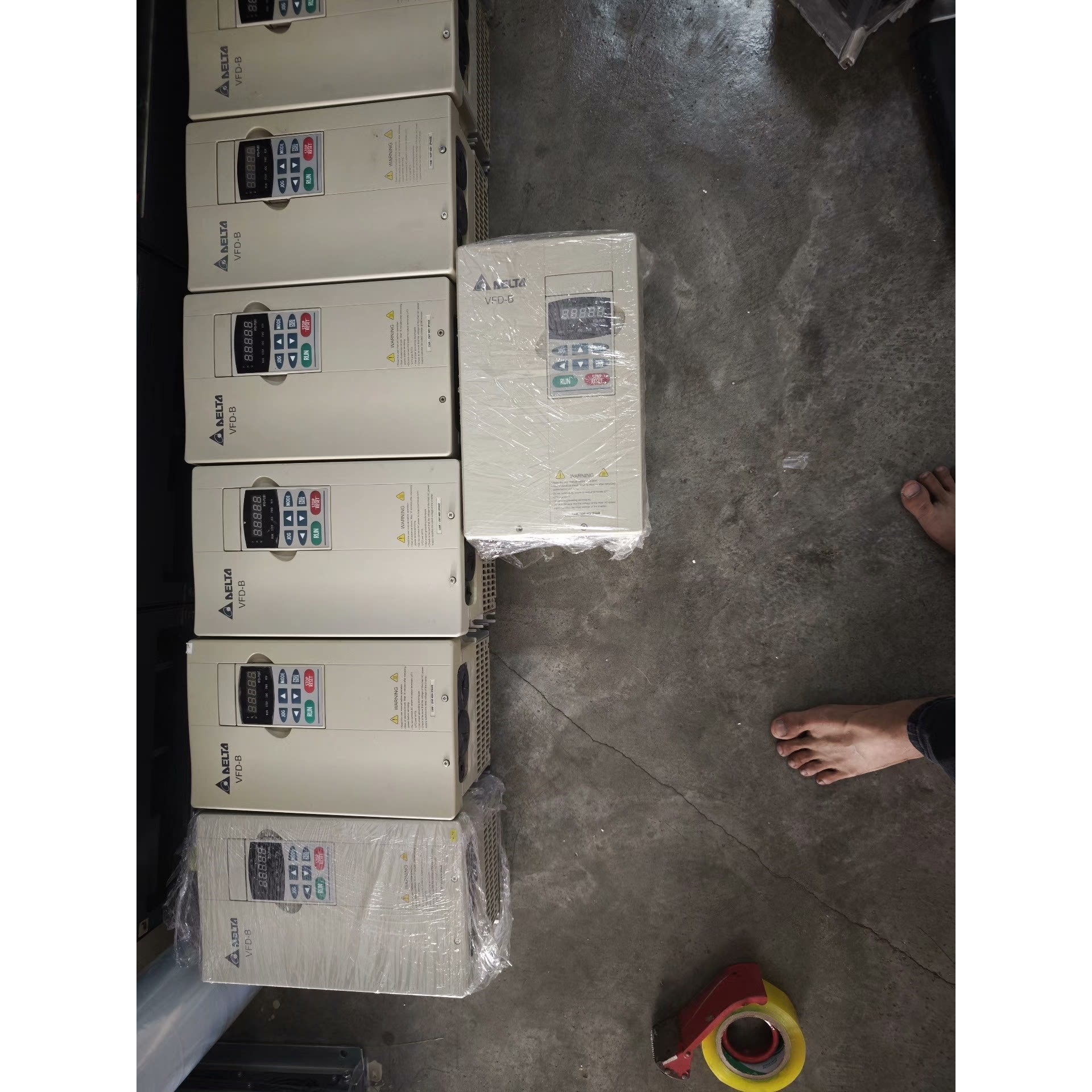 台达变频器,VFD110B43A,11KW,380V,成色还议价产品