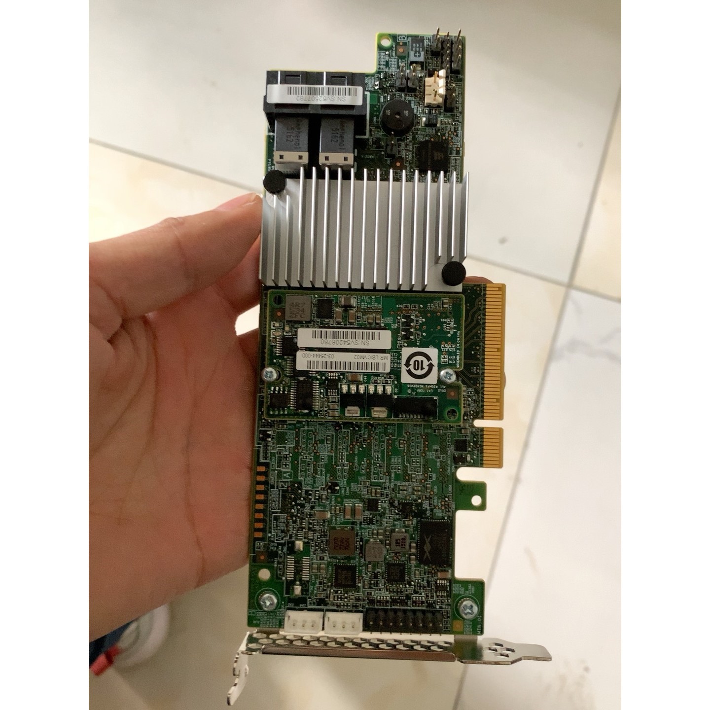 SAS9361-8I 1G LSI MegaRAID SAS议价产品