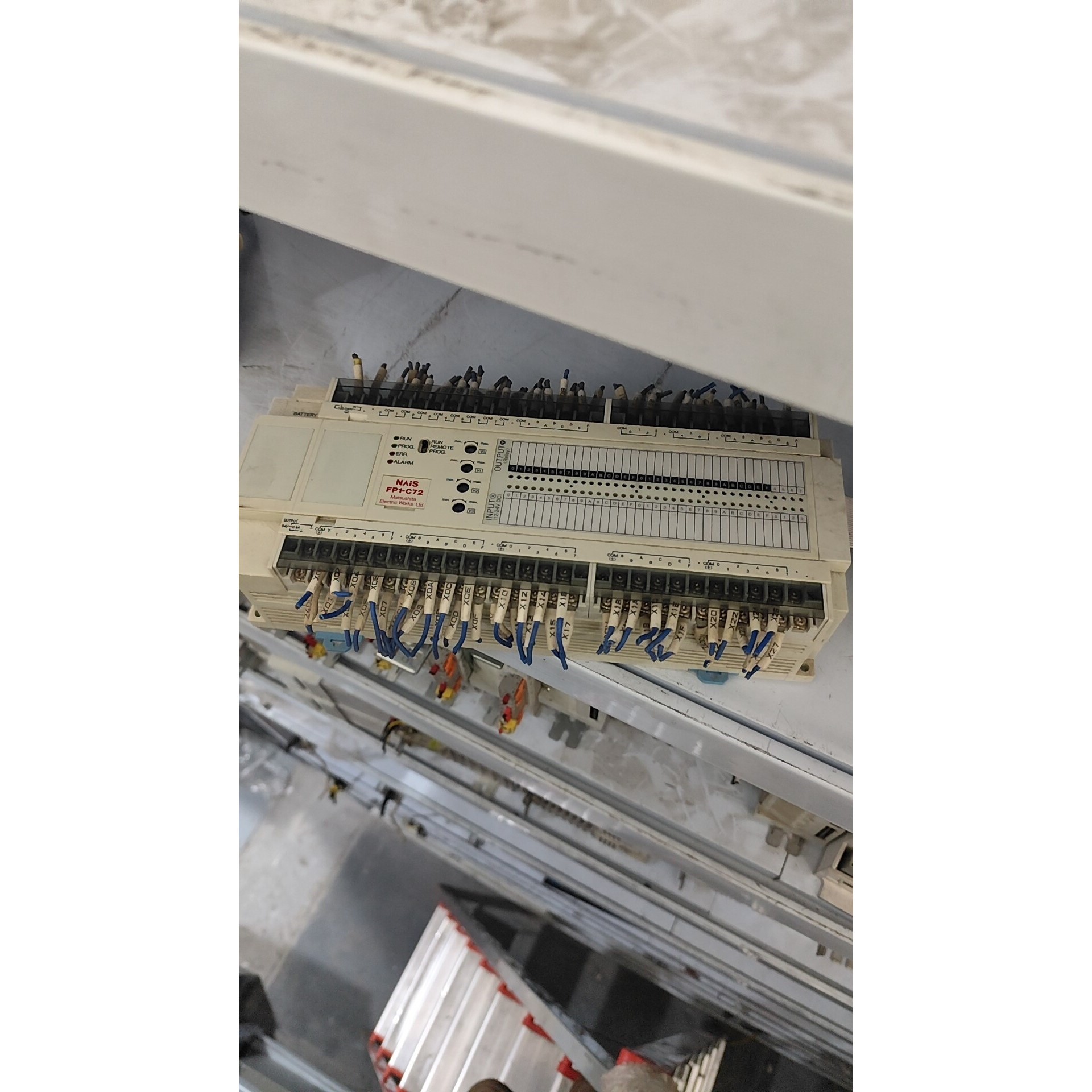 NAIS FP1-C72 PLC控制器,型号AFP127议价产品