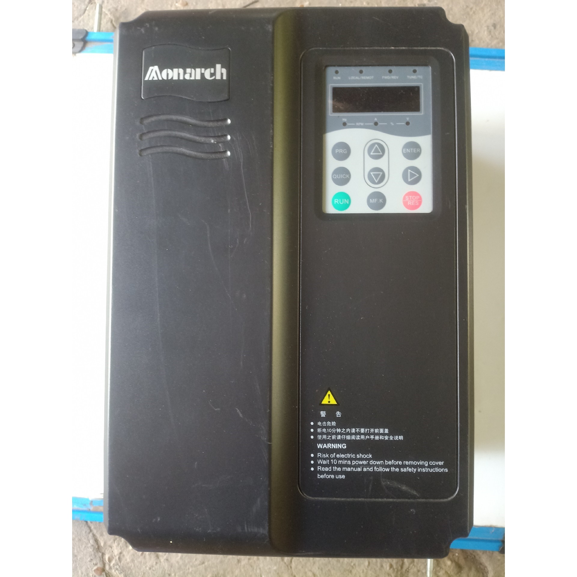 默纳克变频器ME320LN-4015-SA,电梯品,输入议价产品