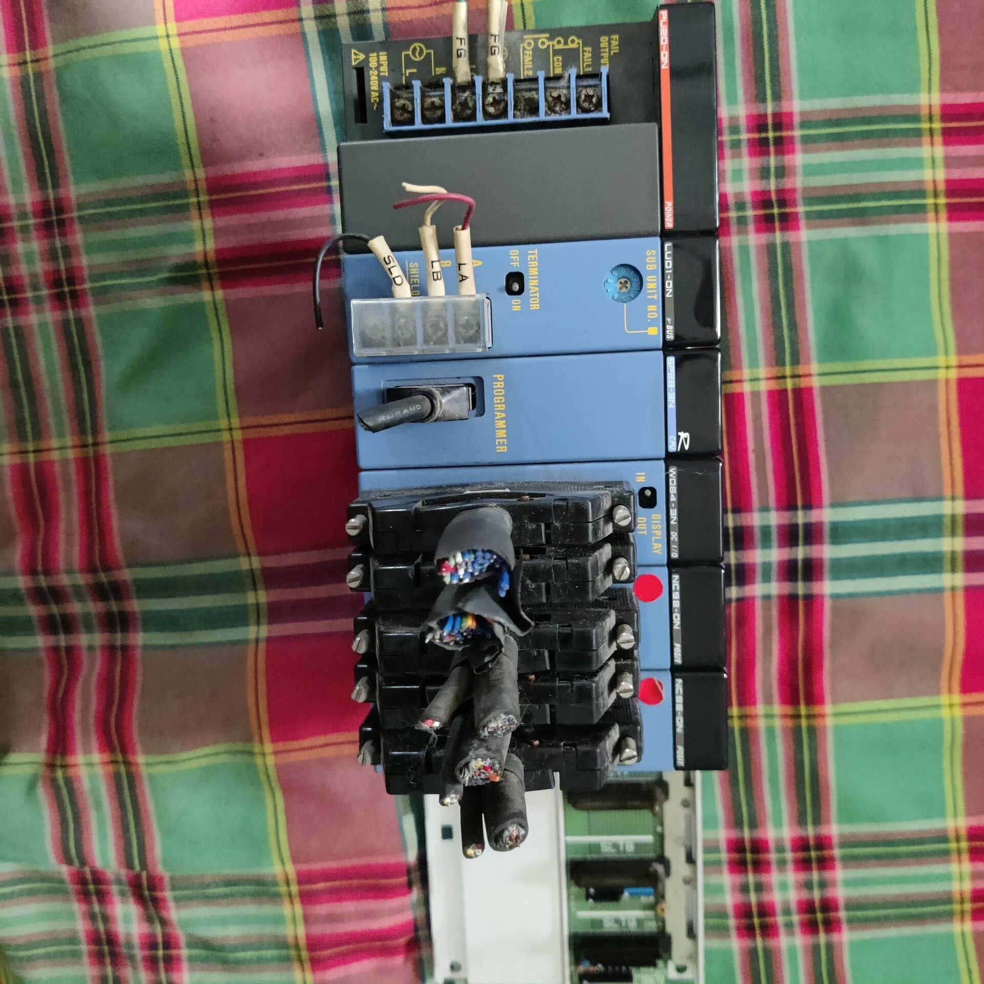 有信机械手PLC,底座F3BU09-0N,议价产品