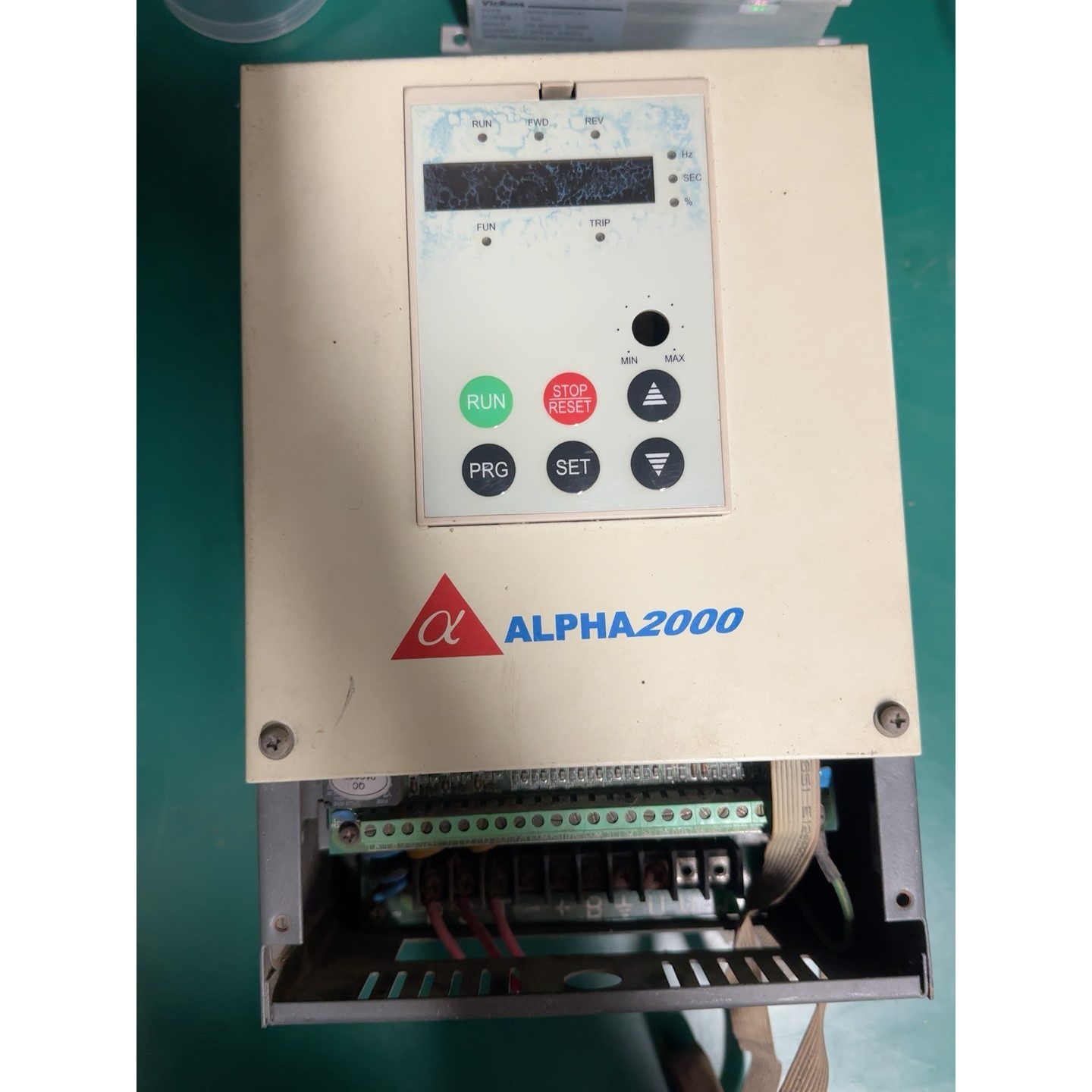 阿尔法变频器ALPHA2000-32R2GB,2.2KW功率议价产品