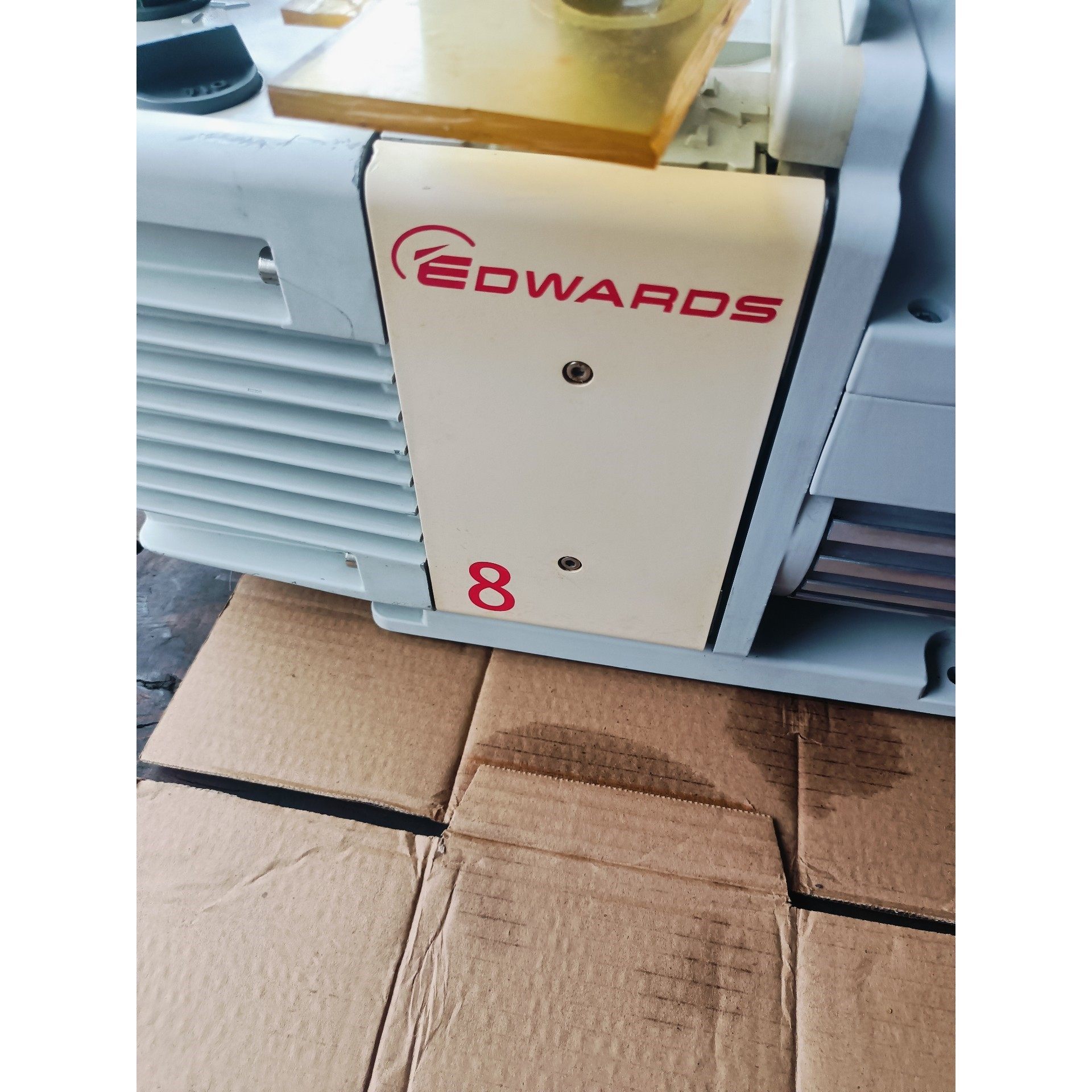 EDWARDS爱德华RV8真空泵 型号RV8 A654019议价产品