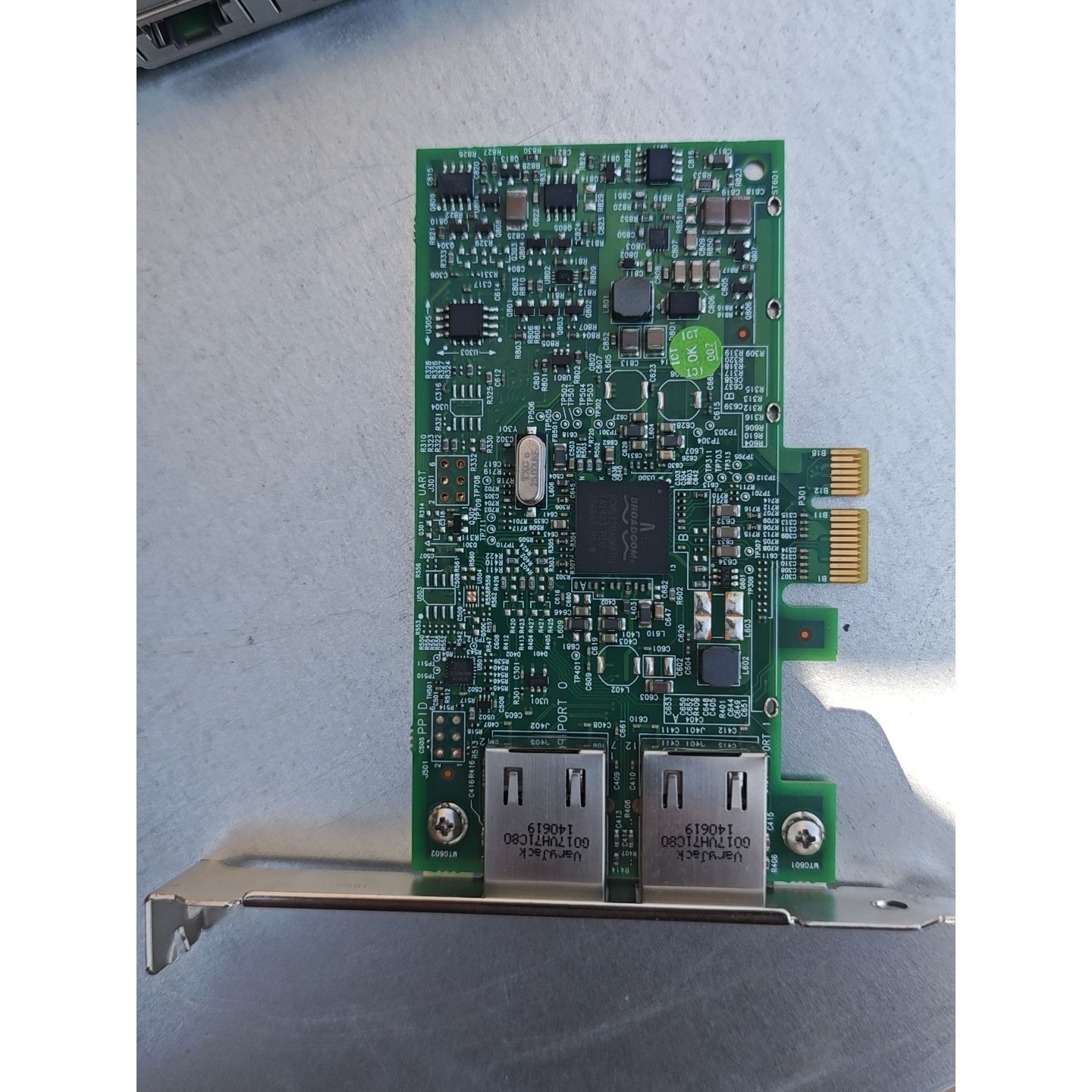 博通双网口千兆网卡,型号BCM95720A2003DC,PC议价产品
