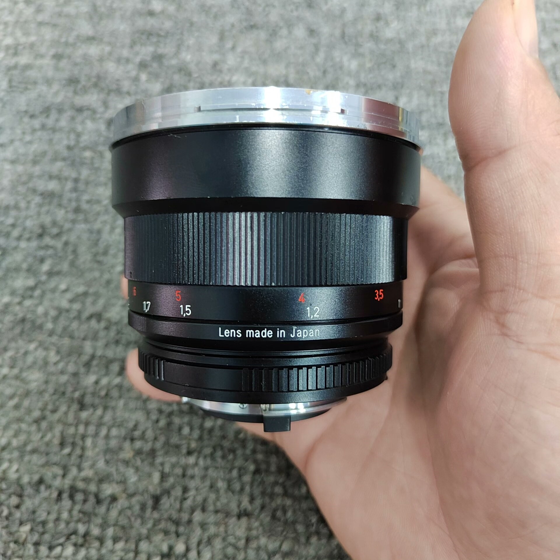 Planar T* 85mm f/1.4 ZF-1 定议价产品