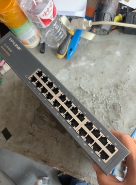 TP-LInK TL-SF1024D 24路百兆交换机